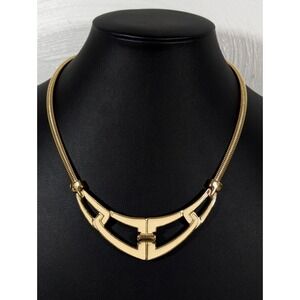 Trifari Cream Enamel Omega Chain Choker Necklace 16" Art Deco